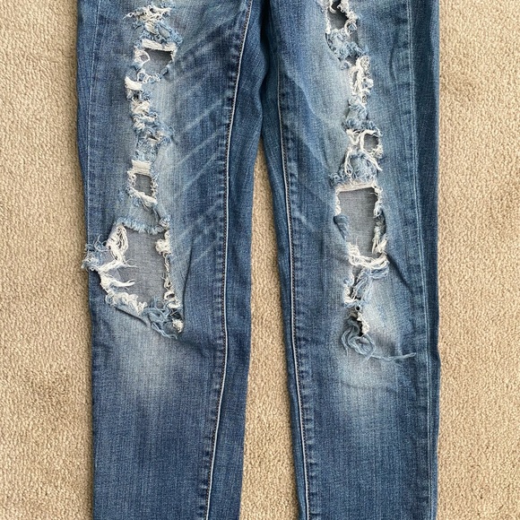 Decree Seriously Distressed Skinny Jeans - Picture 6 of 10